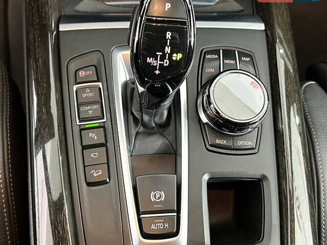 Чорний БМВ Х5, об'ємом двигуна 2.99 л та пробігом 178 тис. км за 38950 $, фото 23 на Automoto.ua