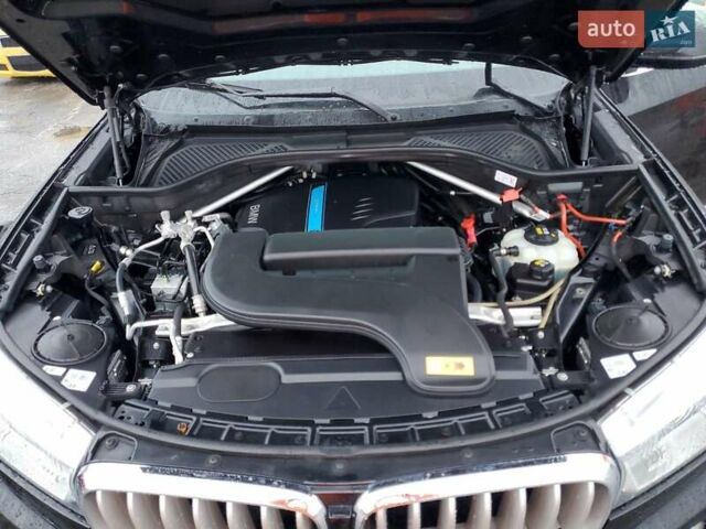 Черный БМВ Х5, объемом двигателя 2 л и пробегом 99 тыс. км за 9200 $, фото 10 на Automoto.ua