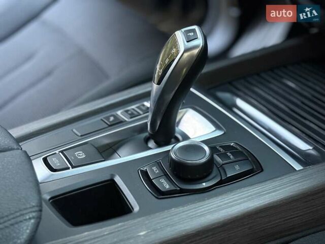 Черный БМВ Х5, объемом двигателя 2 л и пробегом 130 тыс. км за 26500 $, фото 49 на Automoto.ua