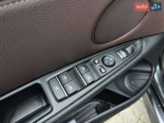 Черный БМВ Х5, объемом двигателя 2.98 л и пробегом 230 тыс. км за 26900 $, фото 15 на Automoto.ua