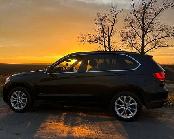 Черный БМВ Х5, объемом двигателя 2 л и пробегом 220 тыс. км за 24900 $, фото 141 на Automoto.ua