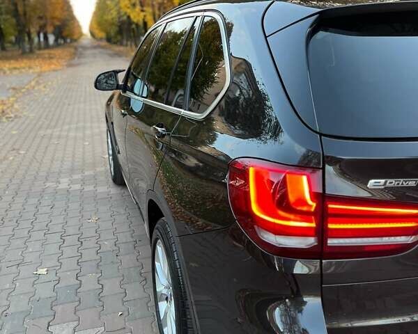 Черный БМВ Х5, объемом двигателя 2 л и пробегом 220 тыс. км за 24900 $, фото 106 на Automoto.ua