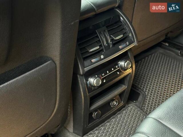 Черный БМВ Х5, объемом двигателя 3 л и пробегом 236 тыс. км за 26999 $, фото 31 на Automoto.ua