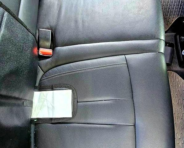 Черный БМВ Х5, объемом двигателя 4.4 л и пробегом 120 тыс. км за 13500 $, фото 12 на Automoto.ua