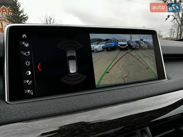 Чорний БМВ Х5, об'ємом двигуна 2.99 л та пробігом 188 тис. км за 37000 $, фото 27 на Automoto.ua