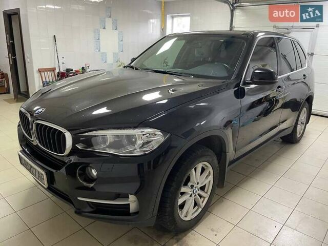Чорний БМВ Х5, об'ємом двигуна 2 л та пробігом 213 тис. км за 32500 $, фото 3 на Automoto.ua