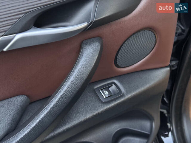 БМВ Х5 2017 в Ивано-Франковске на Automoto.ua Черный БМВ Х5, объемом двигателя 2 л и пробегом 263 тыс. км за 27650 $, фото 31 на Automoto.ua