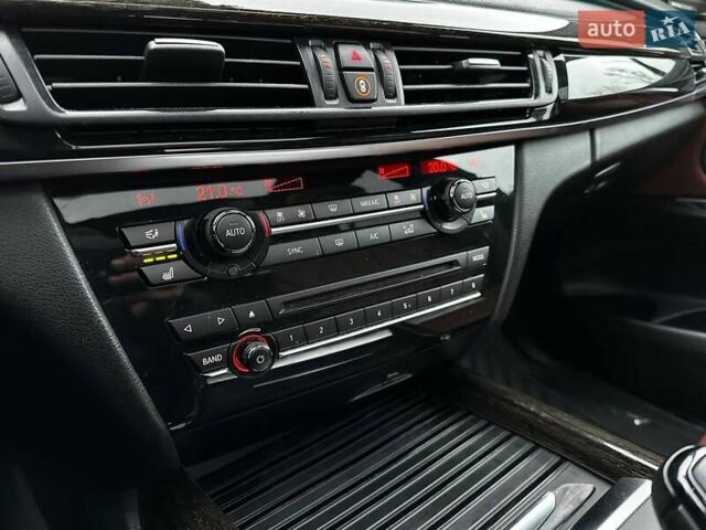 Чорний БМВ Х5, об'ємом двигуна 2.99 л та пробігом 188 тис. км за 37000 $, фото 28 на Automoto.ua