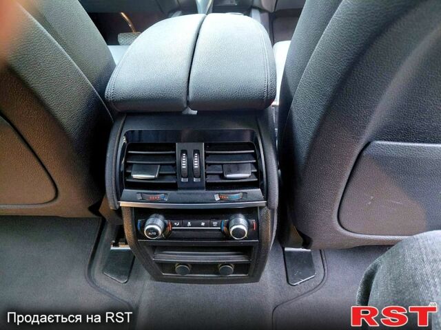 Черный БМВ Х5, объемом двигателя 3 л и пробегом 221 тыс. км за 26000 $, фото 2 на Automoto.ua