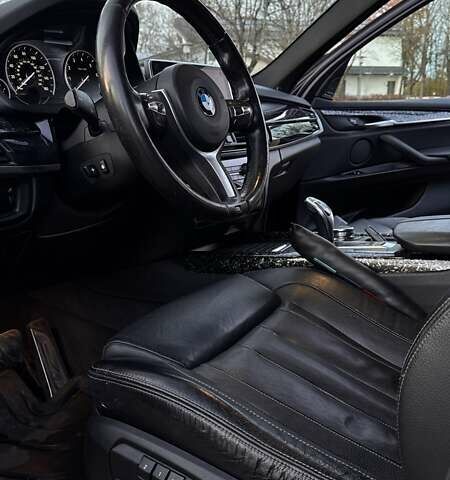 Черный БМВ Х5, объемом двигателя 2.98 л и пробегом 256 тыс. км за 25000 $, фото 6 на Automoto.ua