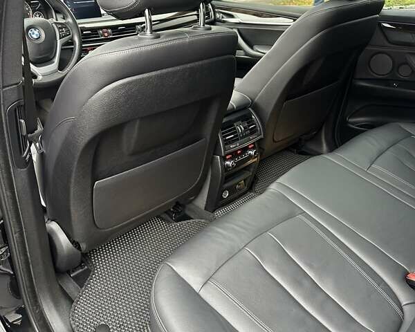 Черный БМВ Х5, объемом двигателя 2 л и пробегом 107 тыс. км за 33000 $, фото 20 на Automoto.ua