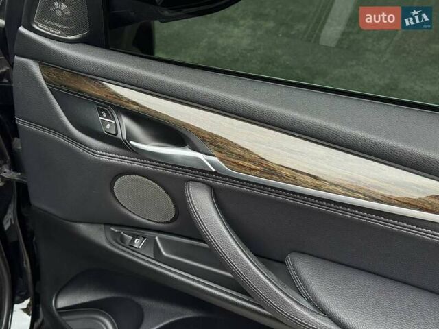 Черный БМВ Х5, объемом двигателя 3 л и пробегом 236 тыс. км за 26999 $, фото 37 на Automoto.ua