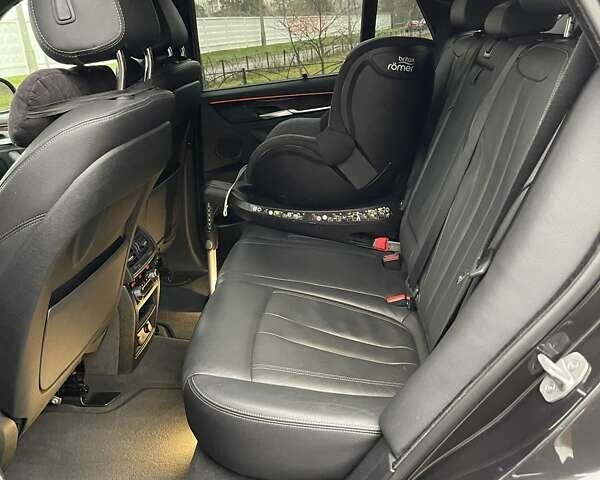 Черный БМВ Х5, объемом двигателя 2 л и пробегом 142 тыс. км за 25000 $, фото 11 на Automoto.ua