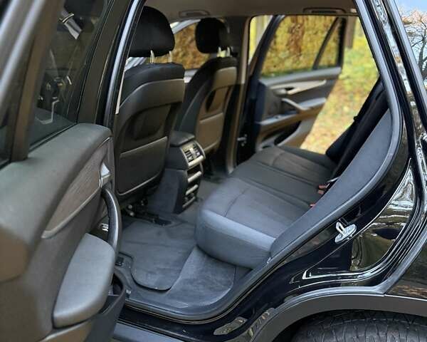 Чорний БМВ Х5, об'ємом двигуна 2 л та пробігом 130 тис. км за 28500 $, фото 89 на Automoto.ua
