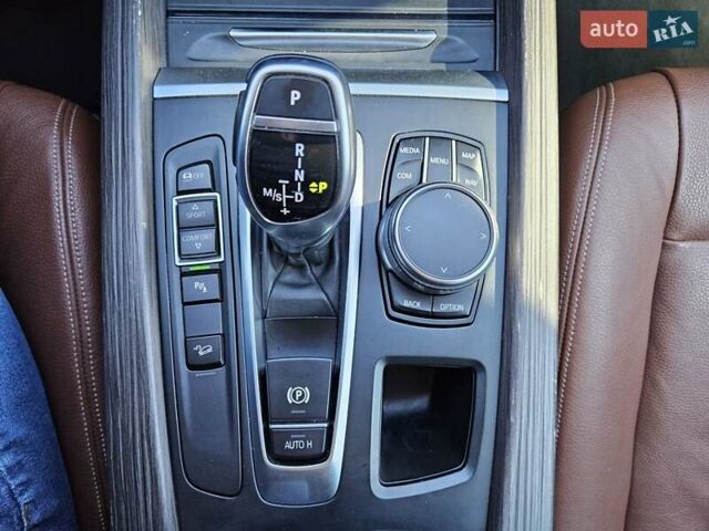 Черный БМВ Х5, объемом двигателя 2 л и пробегом 204 тыс. км за 27200 $, фото 25 на Automoto.ua