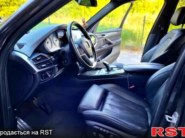 Черный БМВ Х5, объемом двигателя 4.4 л и пробегом 120 тыс. км за 13500 $, фото 8 на Automoto.ua