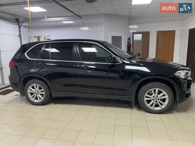 Чорний БМВ Х5, об'ємом двигуна 2 л та пробігом 213 тис. км за 32500 $, фото 2 на Automoto.ua