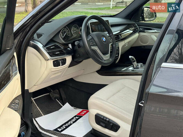 Чорний БМВ Х5, об'ємом двигуна 3 л та пробігом 110 тис. км за 28490 $, фото 14 на Automoto.ua
