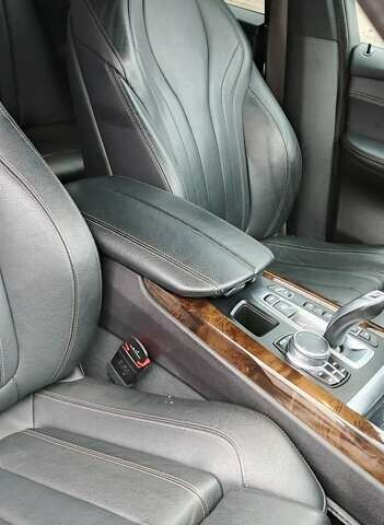 Чорний БМВ Х5, об'ємом двигуна 2 л та пробігом 200 тис. км за 26500 $, фото 20 на Automoto.ua