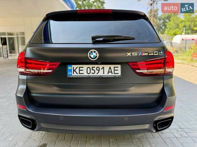 Черный БМВ Х5, объемом двигателя 3 л и пробегом 185 тыс. км за 39900 $, фото 16 на Automoto.ua