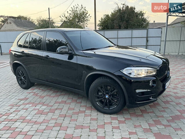 Чорний БМВ Х5, об'ємом двигуна 2 л та пробігом 102 тис. км за 29000 $, фото 4 на Automoto.ua