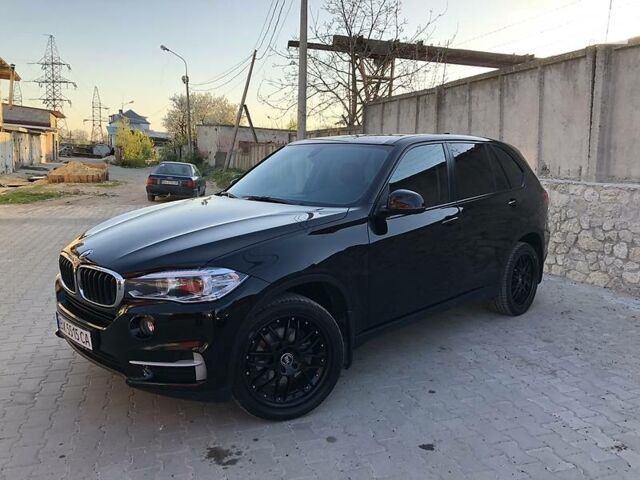 Чорний БМВ Х5, об'ємом двигуна 2 л та пробігом 173 тис. км за 35500 $, фото 2 на Automoto.ua