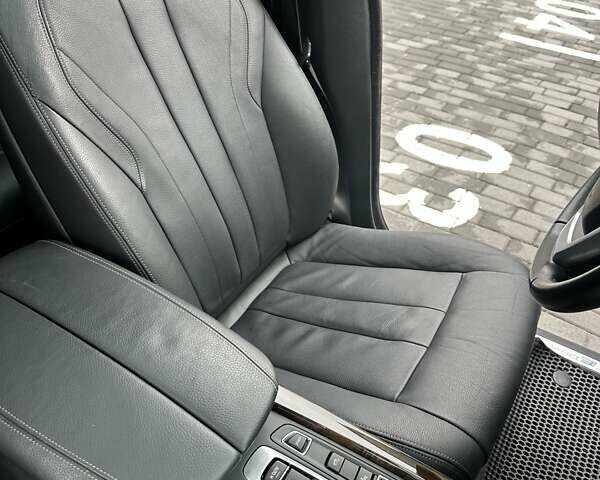 Черный БМВ Х5, объемом двигателя 2 л и пробегом 107 тыс. км за 33000 $, фото 32 на Automoto.ua