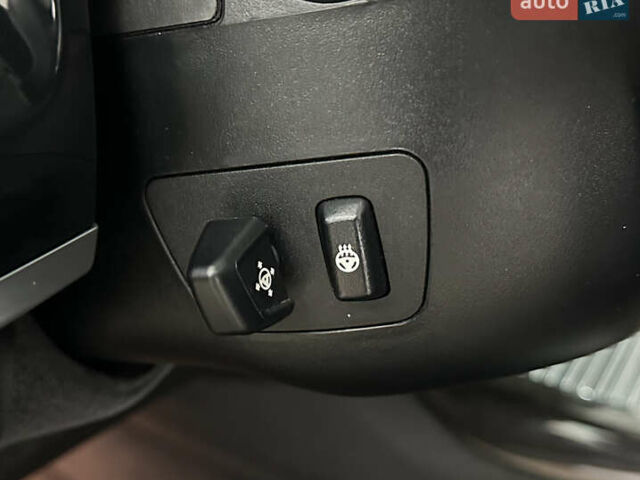 Чорний БМВ Х5, об'ємом двигуна 2.99 л та пробігом 178 тис. км за 38950 $, фото 31 на Automoto.ua