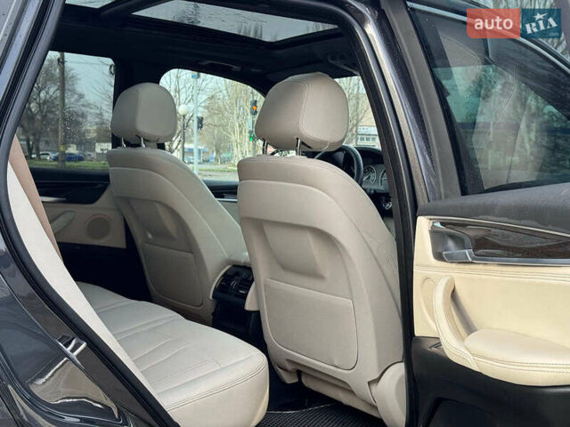 Чорний БМВ Х5, об'ємом двигуна 3 л та пробігом 110 тис. км за 28490 $, фото 16 на Automoto.ua