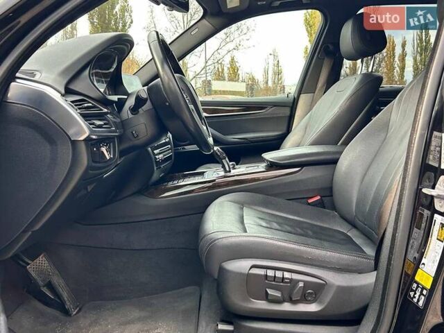 Чорний БМВ Х5, об'ємом двигуна 2.98 л та пробігом 94 тис. км за 24800 $, фото 13 на Automoto.ua