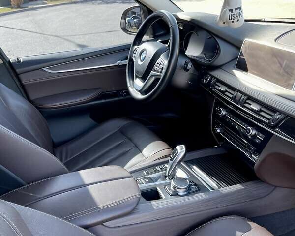 Чорний БМВ Х5, об'ємом двигуна 2 л та пробігом 100 тис. км за 38000 $, фото 11 на Automoto.ua