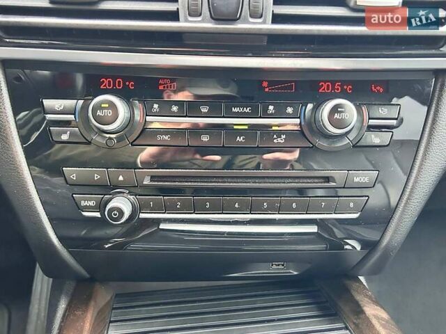 Чорний БМВ Х5, об'ємом двигуна 2.98 л та пробігом 94 тис. км за 24800 $, фото 26 на Automoto.ua