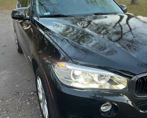 Черный БМВ Х5, объемом двигателя 2 л и пробегом 220 тыс. км за 24900 $, фото 5 на Automoto.ua