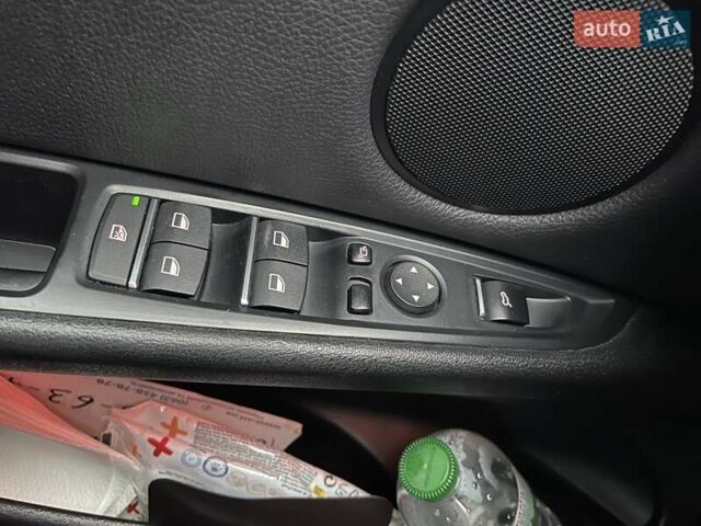 Черный БМВ Х5, объемом двигателя 2 л и пробегом 142 тыс. км за 25000 $, фото 30 на Automoto.ua