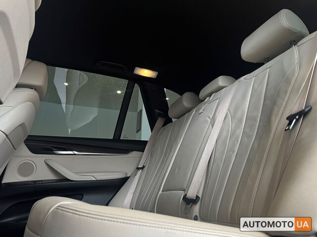 Черный БМВ Х5, объемом двигателя 2 л и пробегом 230 тыс. км за 32600 $, фото 9 на Automoto.ua