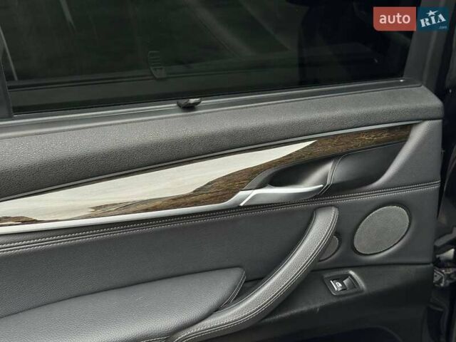 Черный БМВ Х5, объемом двигателя 3 л и пробегом 236 тыс. км за 26999 $, фото 28 на Automoto.ua