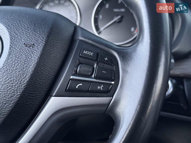 Черный БМВ Х5, объемом двигателя 2 л и пробегом 263 тыс. км за 27650 $, фото 50 на Automoto.ua