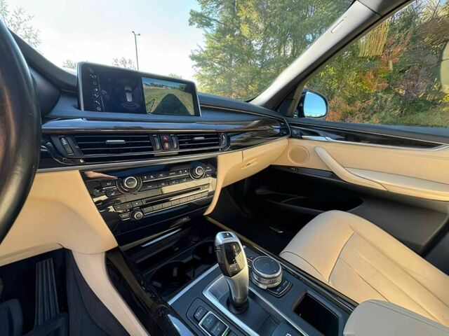 Чорний БМВ Х5, об'ємом двигуна 3 л та пробігом 64 тис. км за 17000 $, фото 10 на Automoto.ua