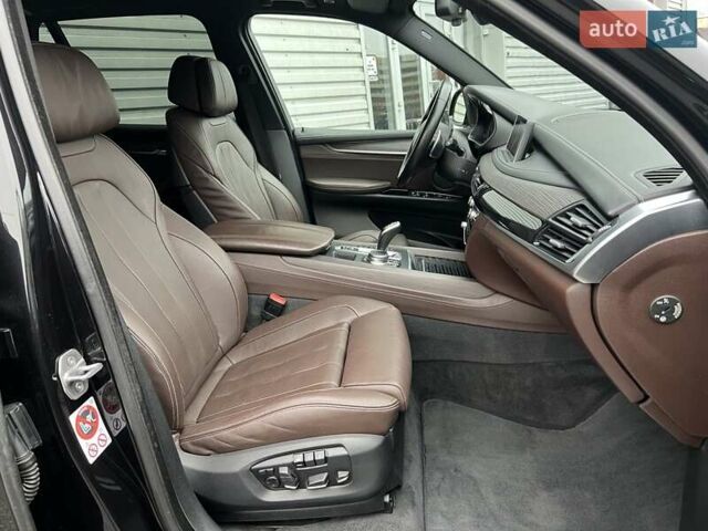 Черный БМВ Х5, объемом двигателя 3 л и пробегом 133 тыс. км за 37000 $, фото 28 на Automoto.ua