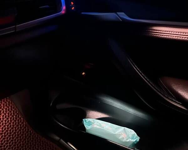 Черный БМВ Х5, объемом двигателя 2 л и пробегом 220 тыс. км за 24900 $, фото 137 на Automoto.ua