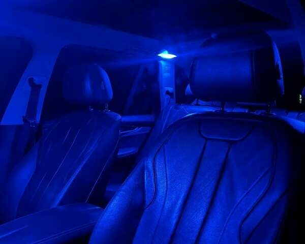 Черный БМВ Х5, объемом двигателя 2 л и пробегом 220 тыс. км за 24900 $, фото 33 на Automoto.ua