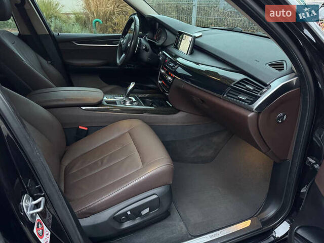 Черный БМВ Х5, объемом двигателя 2.98 л и пробегом 230 тыс. км за 26900 $, фото 28 на Automoto.ua