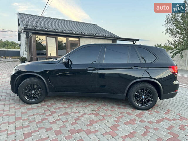 Чорний БМВ Х5, об'ємом двигуна 2 л та пробігом 102 тис. км за 29000 $, фото 3 на Automoto.ua