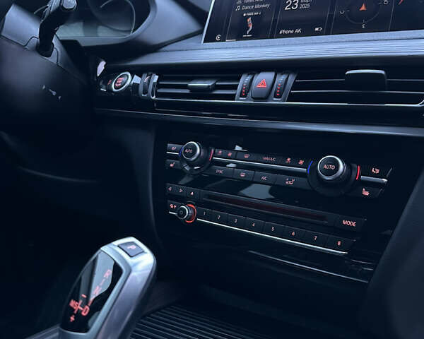 Чорний БМВ Х5, об'ємом двигуна 2 л та пробігом 67 тис. км за 39000 $, фото 21 на Automoto.ua