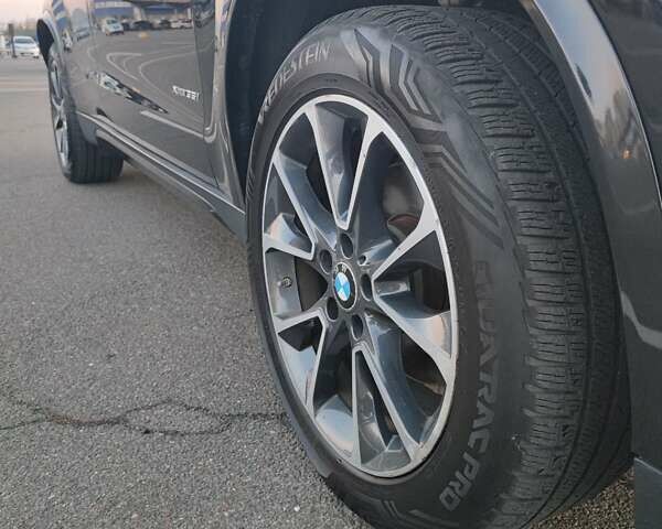 Черный БМВ Х5, объемом двигателя 3 л и пробегом 120 тыс. км за 29999 $, фото 24 на Automoto.ua