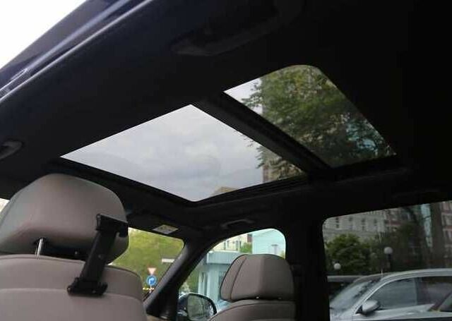 Чорний БМВ Х5, об'ємом двигуна 3 л та пробігом 117 тис. км за 25000 $, фото 17 на Automoto.ua