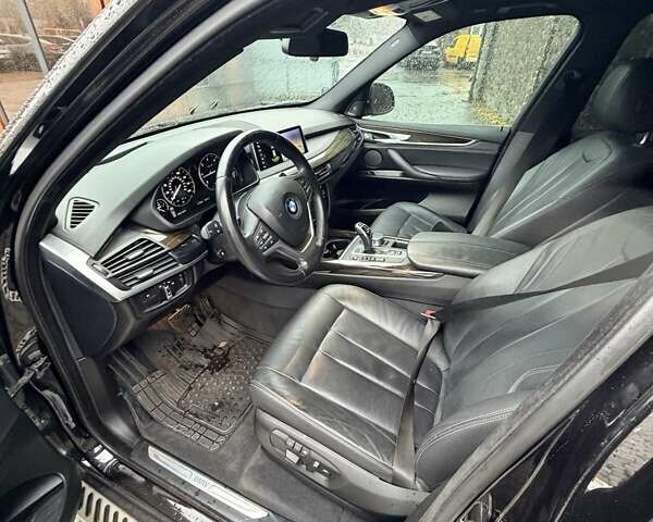 Чорний БМВ Х5, об'ємом двигуна 2.99 л та пробігом 210 тис. км за 34500 $, фото 23 на Automoto.ua