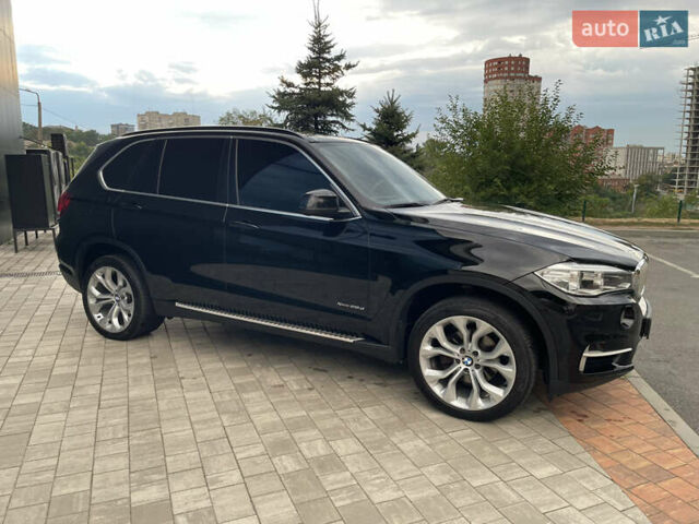 Чорний БМВ Х5, об'ємом двигуна 2 л та пробігом 117 тис. км за 33900 $, фото 12 на Automoto.ua