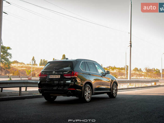 Черный БМВ Х5, объемом двигателя 2 л и пробегом 211 тыс. км за 39900 $, фото 12 на Automoto.ua