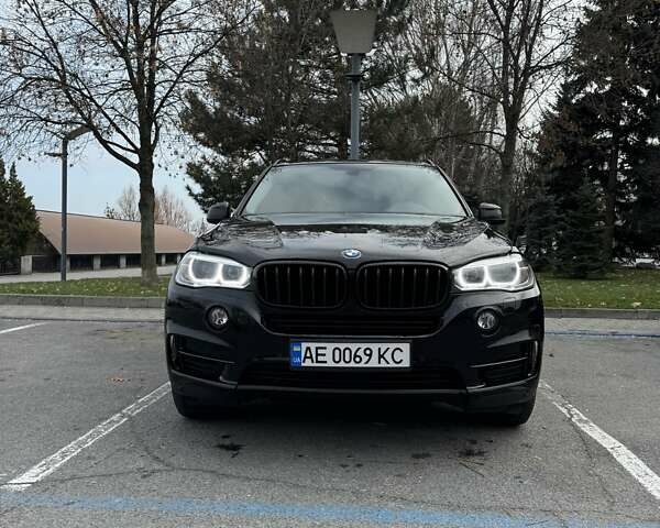 Черный БМВ Х5, объемом двигателя 2 л и пробегом 131 тыс. км за 32000 $, фото 1 на Automoto.ua